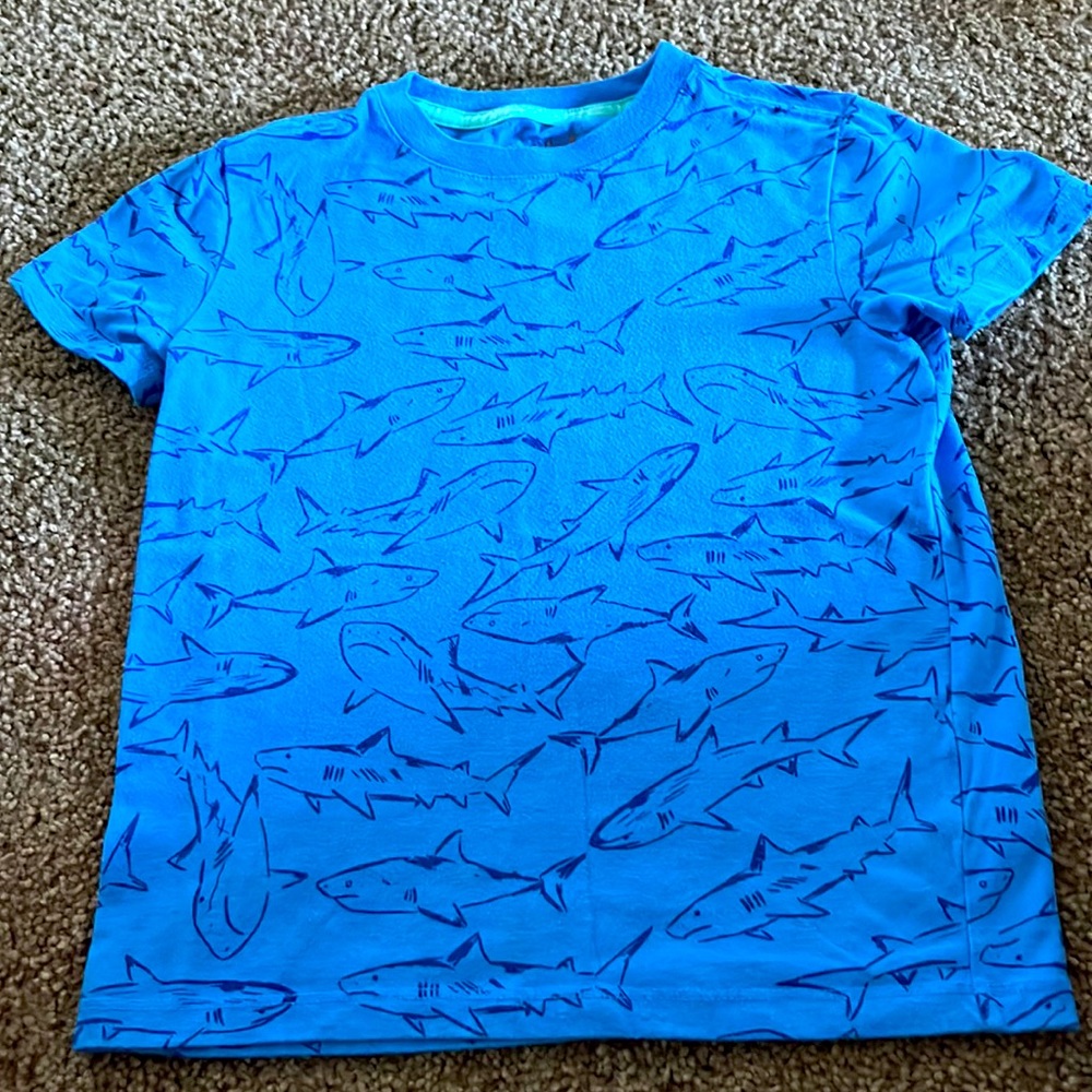 Blue shark kids Cat&jack T-shirt boys